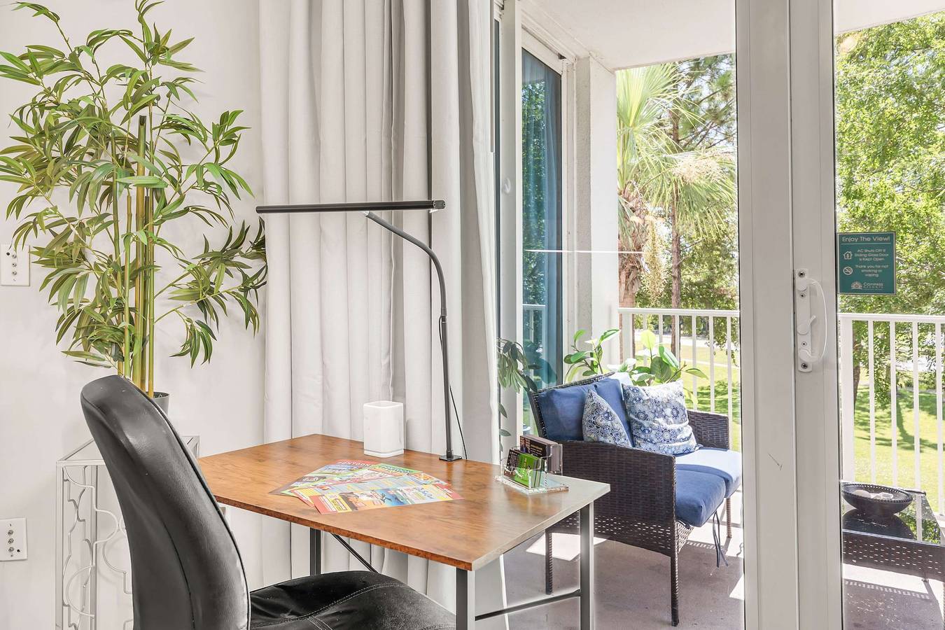Appartement entier, Coastal Haven  Pools  Restaurant    Beach Shuttle in Destin, Emerald Coast