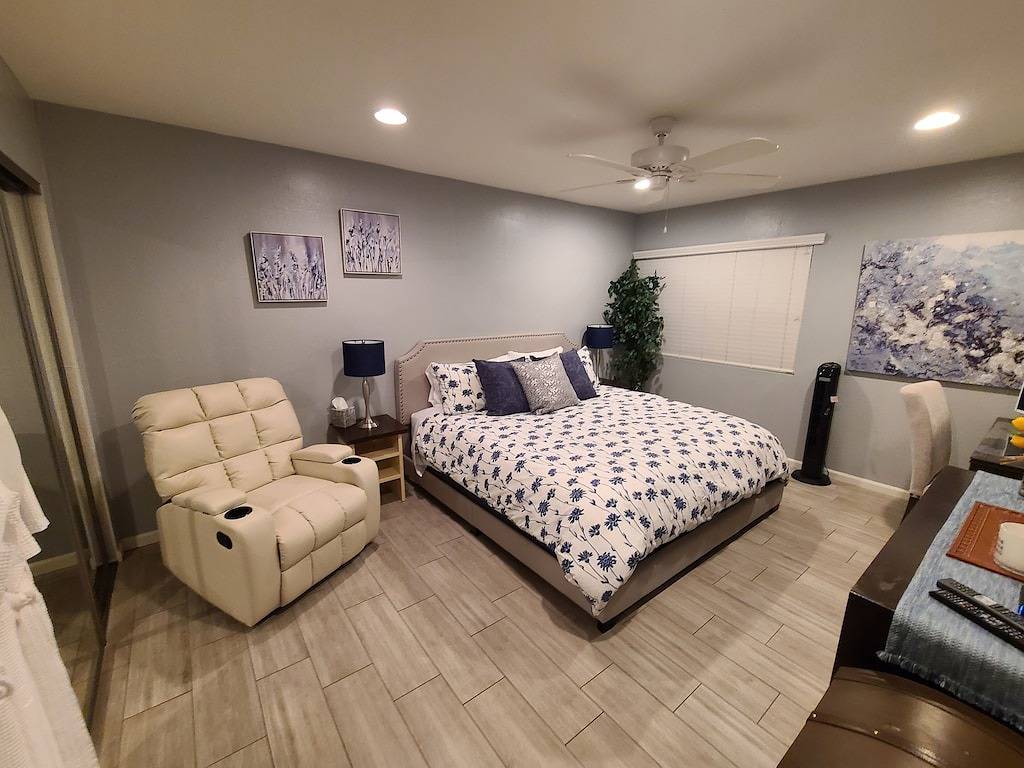 Ganze Wohnung, Ground Level Beautiful Remodeled Condo in Resort Setting In Downtown Scottsdale. in Camelback Mountain, Scottsdale