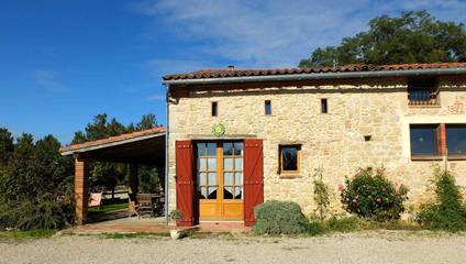 Gîte pour 5 personnes, avec terrasse et balcon/terrasse à Caraman