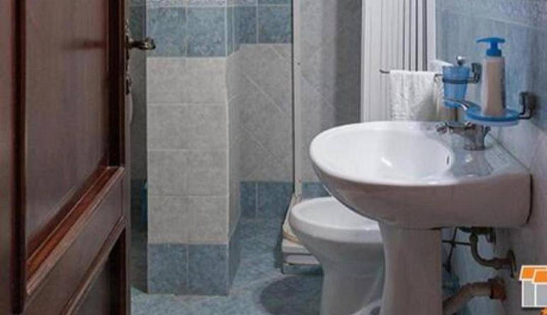 Large Double or Twin Room in Isola delle Femmine, Provincia di Palermo
