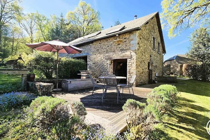 Location de vacances pour 4 personnes dans Le Lonzac