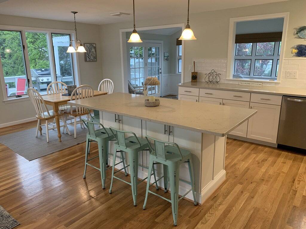 Spacious renovated Humarock 4Br getaway. in Scituate, Massachusetts