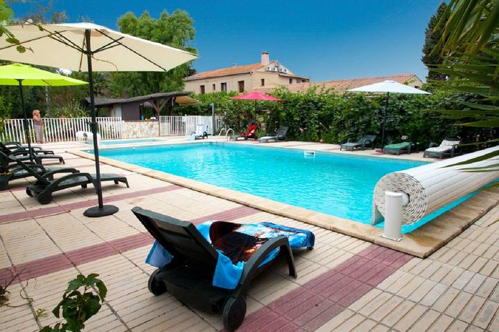 Gîte pour 8 personnes, avec jardin et terrasse, animaux acceptés à Elne - 3