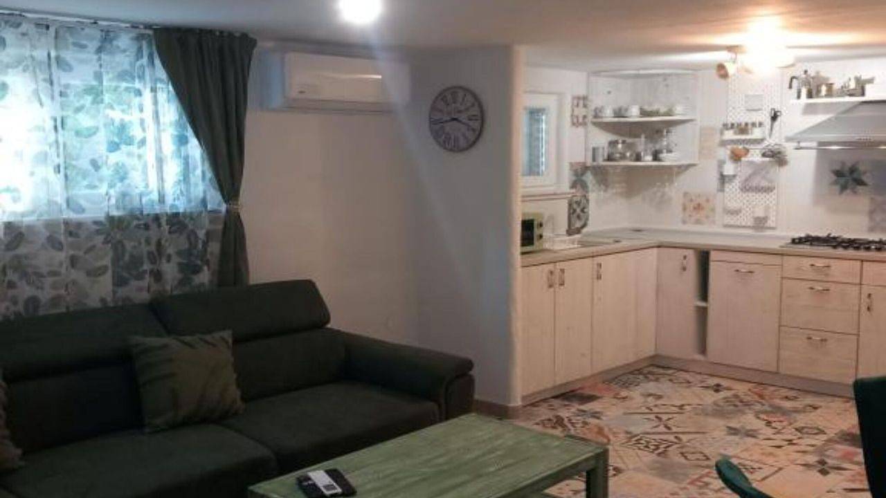 Ganze Ferienwohnung, Ferienwohnung für 2 Personen (36 m²) in Rab in Palit, Rab