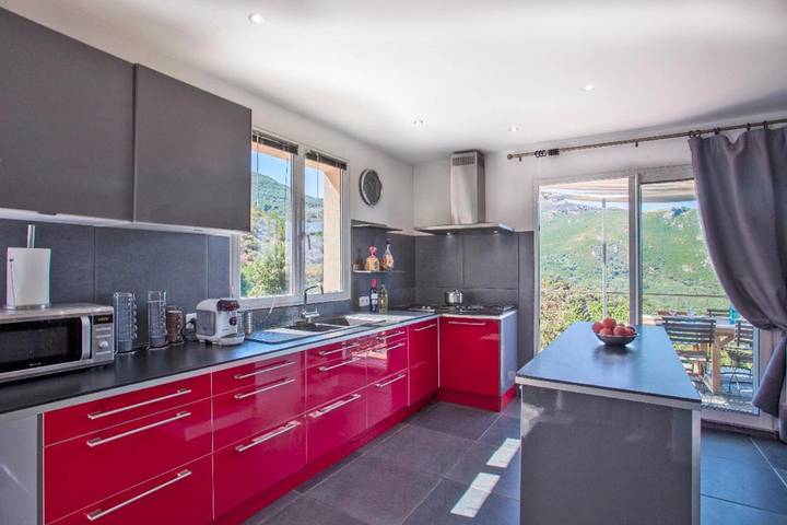 Location de vacances pour 12 personnes, avec jardin ainsi que vue et piscine à Barbaggio - 3