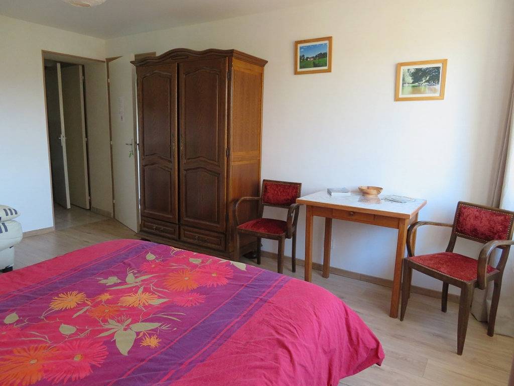 Chambres d'hôtes Ô prés d'ici - Chambre Fauvette in Liévans, Haute-Saône