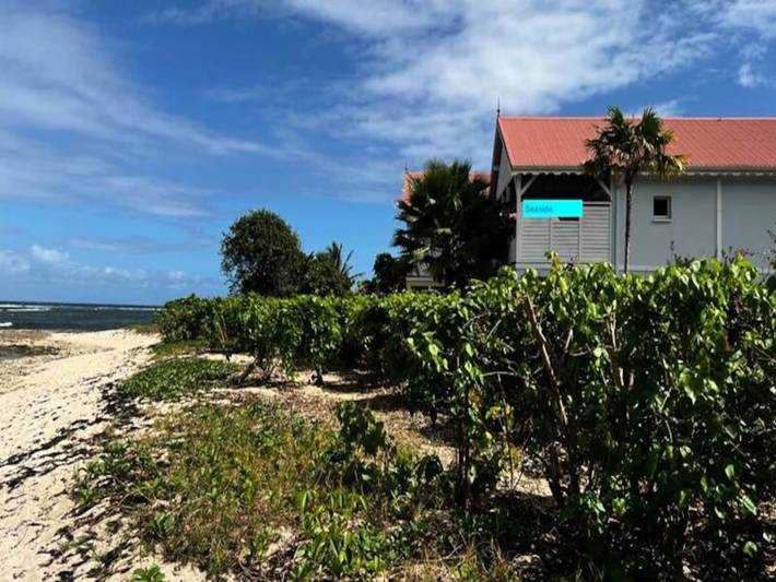 Gîte pour 3 personnes, avec jardin dans Plage de l'Autre Bord - 2