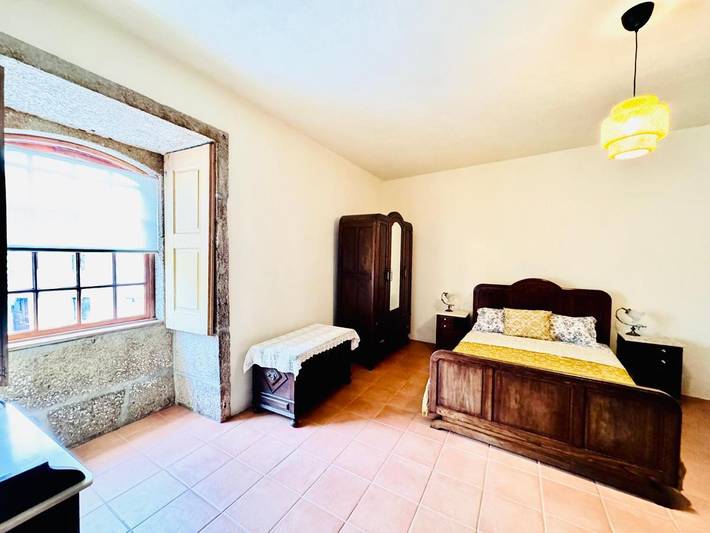 Location de vacances pour 3 personnes, avec vue ainsi que jardin et terrasse, animaux acceptés à Vila Flor - 4