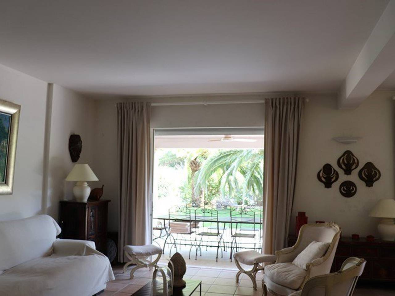 Wunderschöne Villa, 50 m zum Strand, Garten, Bouleplatz, Terrasse, 4 Schlafzimmer, sichere Parkplätze in Cavalaire-sur-Mer, Parc national Port-Cros
