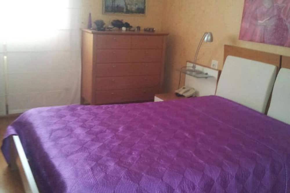 Apartamento entero, Homerez - Apartamento en Villafranca del Bierzo in Villafranca del Bierzo, Cordillera Cantábrica
