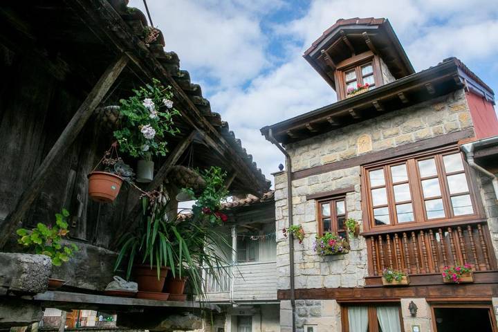 Casa rural para 7 personas, con vistas y balcón en Nalón