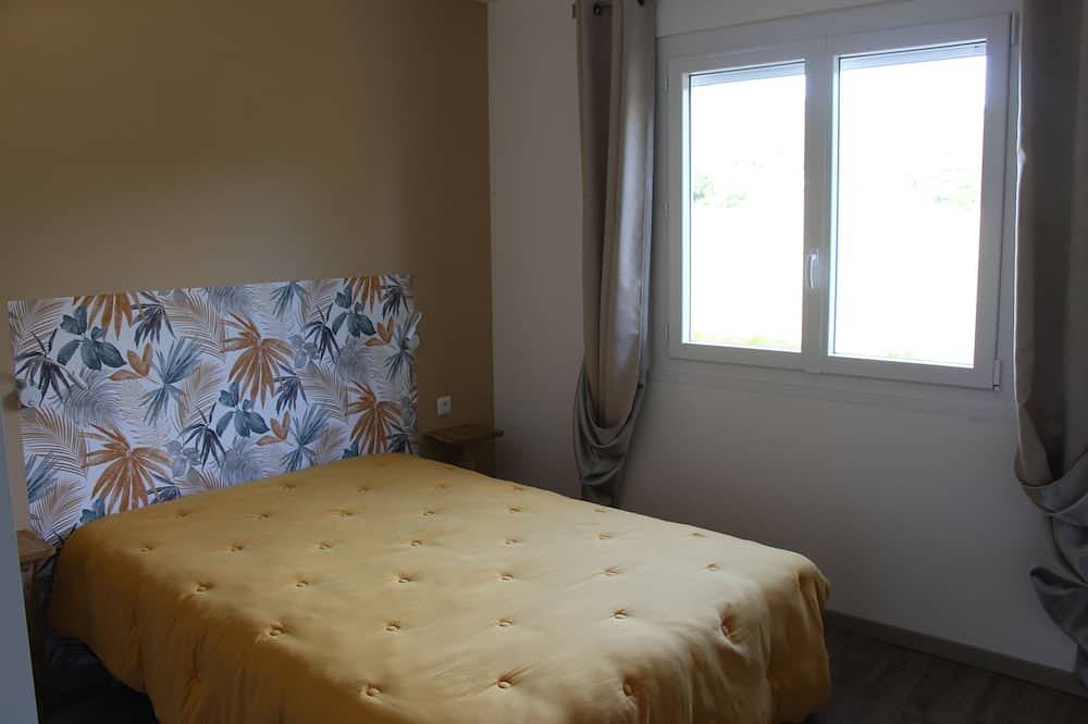 Ganze Wohnung, Apartment in beautiful surroundings. in Peyrat-le-Château, Limoges und Umgebung