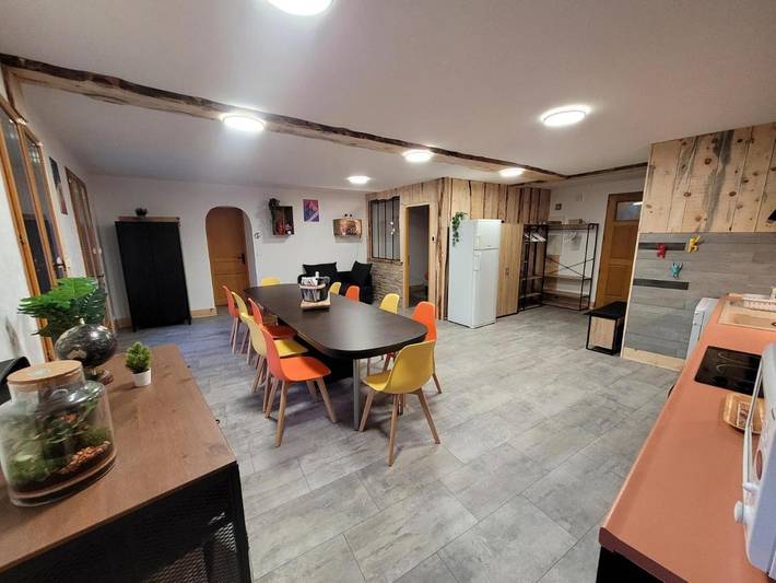 Apartamento de vacaciones para 10 personas, con vistas y balcón, Se admiten mascotas - 1