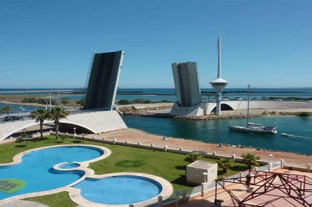 Belle maison à La Manga Le pedruchillo. Garage et piscine en première ligne in Playa de las Antillas (La Manga), San Javier
