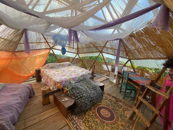 Casas e apartamentos de temporada para 3 pessoas, com jardim e sauna e ainda vista and terraço em Barra de Pojuca