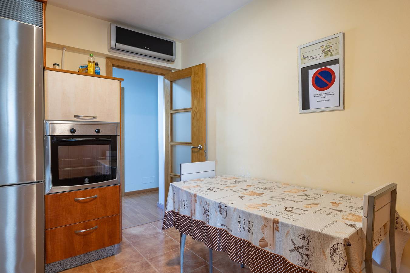 Appartement entier, Appartement familial confortable avec Wi-Fi à Ordes in Ordes, Province de La Corogne