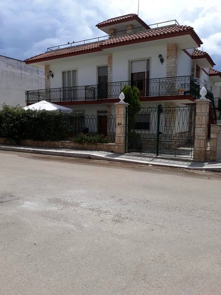 Location de vacances pour 6 personnes, avec vue et jardin, animaux acceptés à Sant'Isidoro - 3