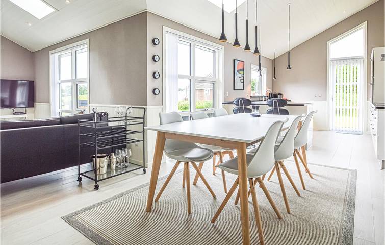 Ferienhaus für 10 Personen, mit Terrasse und Whirlpool sowie Sauna, mit Haustier in Stauning - 4