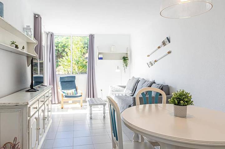 Apartamento de vacaciones para 4 personas, con balcón y jardín - 1
