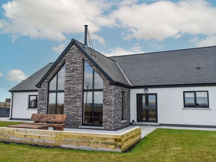 Cottage for 6 people, with garden in Lewis and Harris