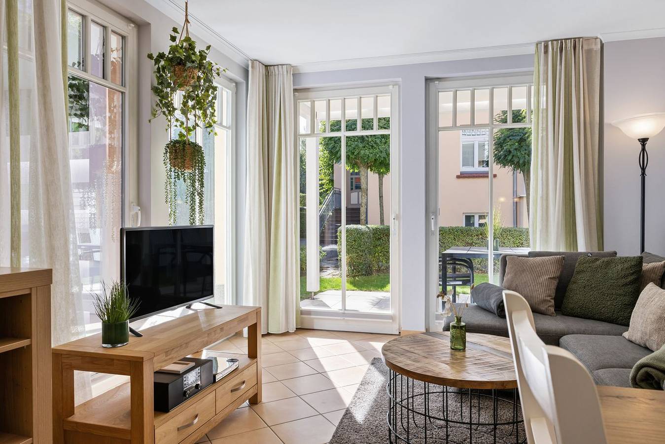 Ganze Wohnung, Barrierearmes Ostseeapartment mit Südterrasse, Saunabereich und Pool im Haus! in Ostseebad Kühlungsborn, Kühlungsborn