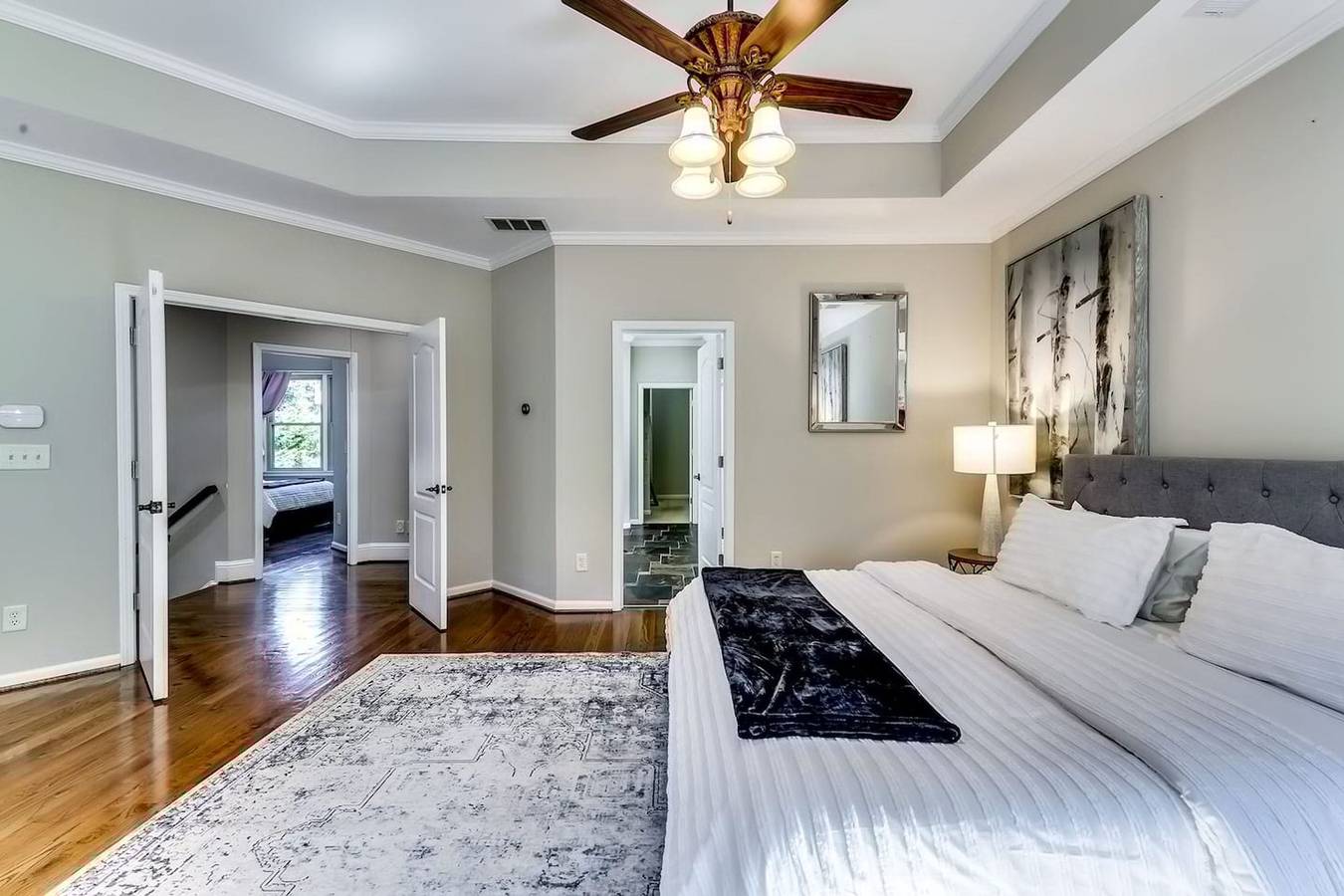 6Bd/5.5B,Brookhaven.Sleeps 12,Big yard,w pool.Gate in Chamblee (Georgia), Georgia (Estados Unidos)