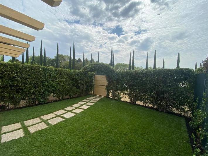 Appartamento per 5 persone, con giardino in Guidonia Montecelio