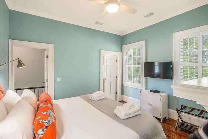 Holiday home for 6 people, with terrace, with pets in Savannah