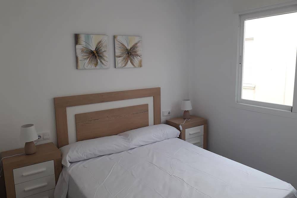 Modern 3-bed house in Santa Rosalia Village fully equipt with swimming pool in Los Alcázares, Costa Cálida