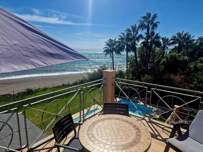 Apartamento de vacaciones para 5 personas, con jardín además de piscina y vistas - 1