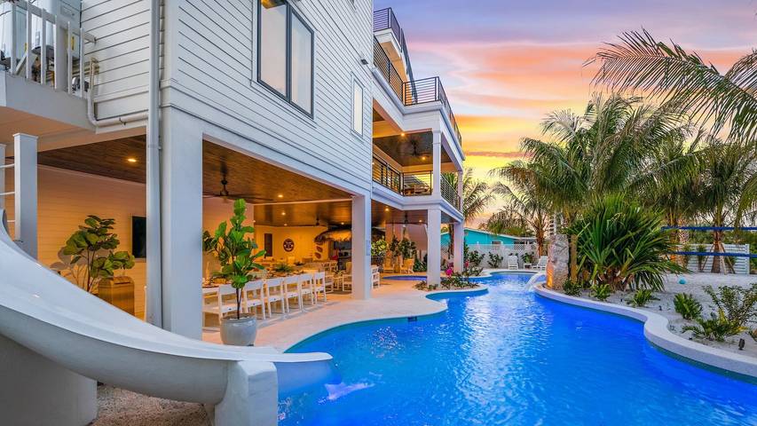 Strandhaus für 19 Personen, mit Terrasse und Pool, mit Haustier in Florida