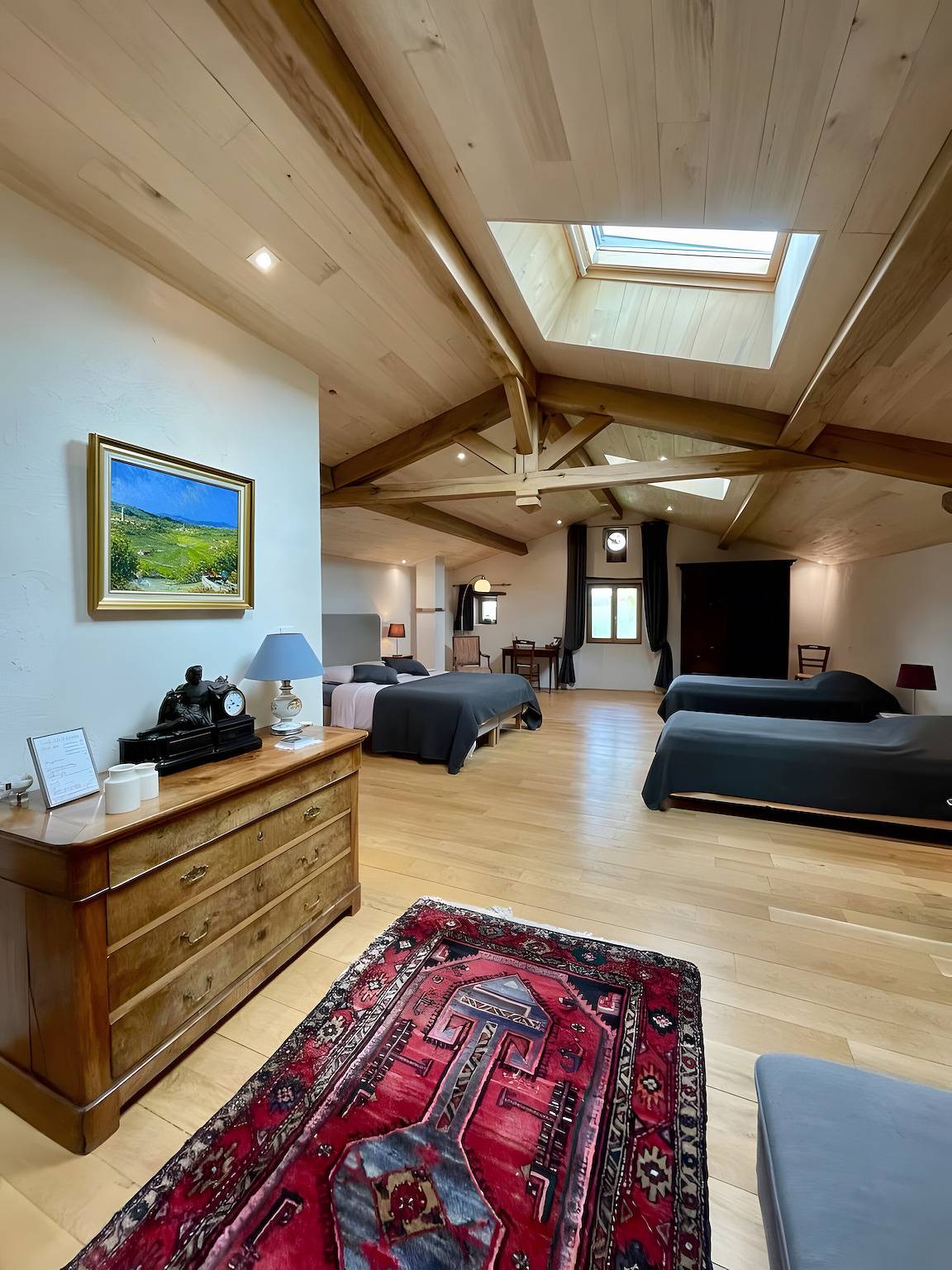 Bed and Breakfast 'Lukugaraia' with Mountain View, Private Garden and Wi-Fi in Iholdy, Bayonne region