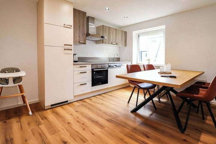 Ferienwohnung für 5 Personen, mit Garten und Terrasse, mit Haustier