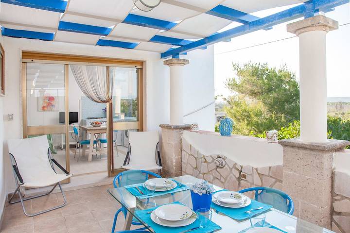 Ferienhaus für 5 Personen, mit Meerblick und Garten in Torre Colimena