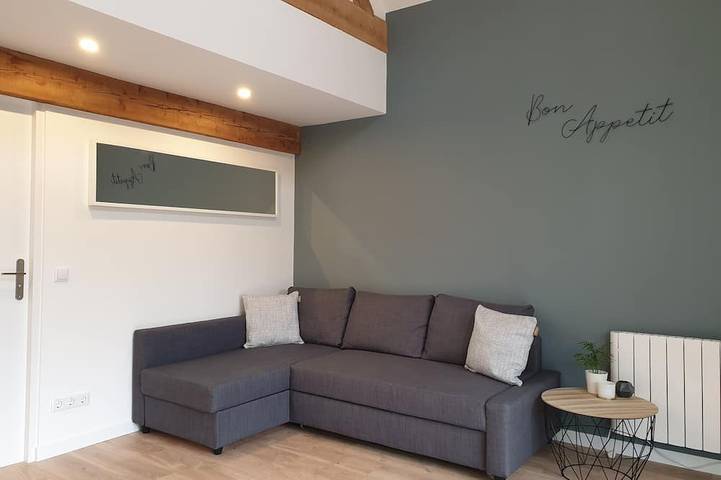 Gîte pour 6 personnes, avec jardin et terrasse à Abjat-sur-Bandiat - 4