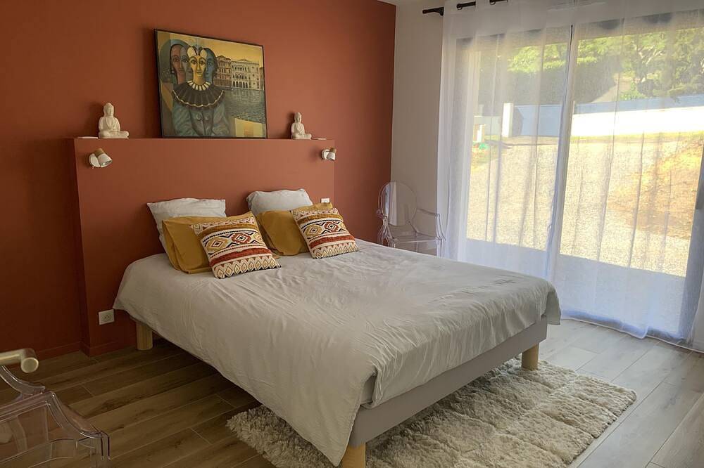 200m2-Villa Moderne avec piscine-spa, parc boisé, à 5mn centre Biarritz et plage in Anglet, Région de Bayonne