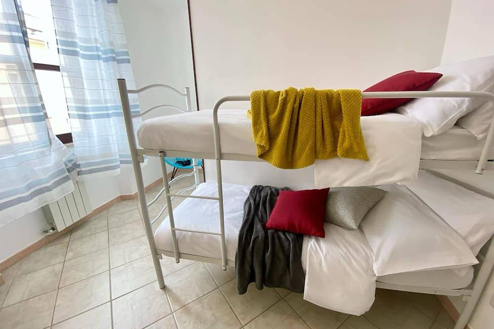 Entire apartment, Il Mosaico Apartment - Super Central Apartment for Families and Friends in Oristano, Campidano