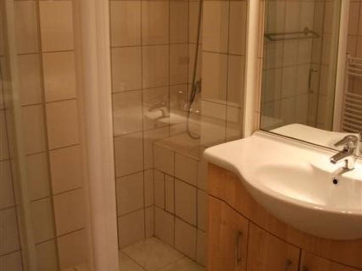 Ganze Wohnung, Appartement familial avec terrasses et piscine à 100m, sports et parking – Le Barcarès in Le Barcarès, Côte d'Améthyste
