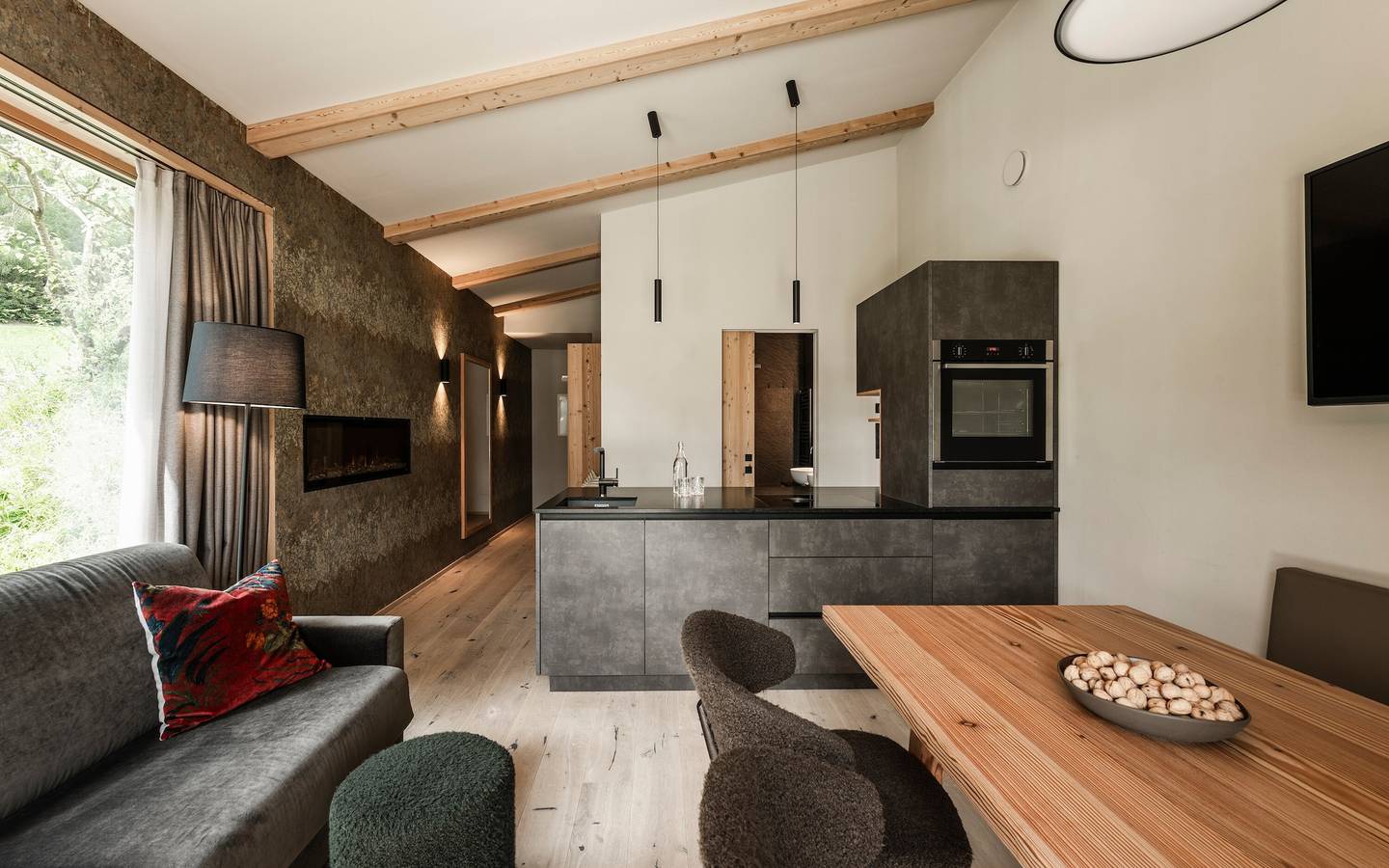 Ganze Wohnung, "Oberplunerhof Luxus Chalet Woods" mit Bergblick, 2 Terrassen & Garten in Getzenberg, Kiens