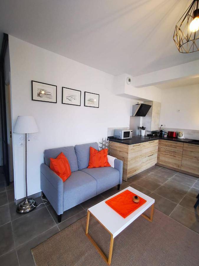 Gîte pour 2 personnes, avec jardin et terrasse dans Aguilera - 2