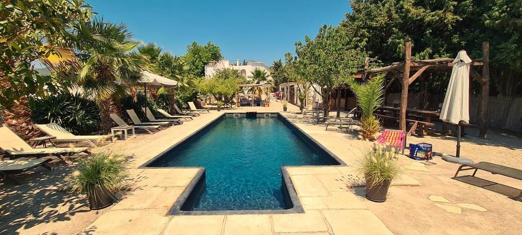 Maison de campagne pour 20 personnes, avec piscine ainsi que jardin et jacuzzi dans San Martin Sarroca - 2