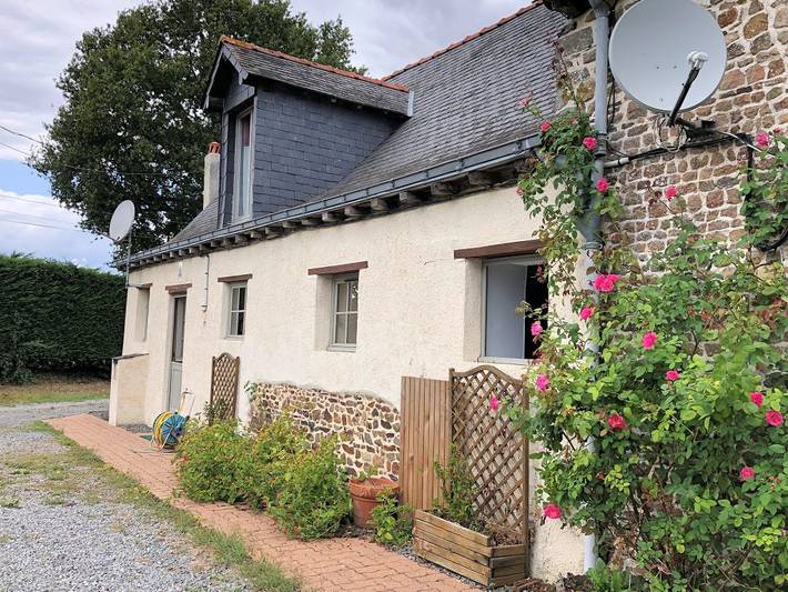Gîte pour 6 personnes, avec terrasse et jardin ainsi que jacuzzi et piscine - 1
