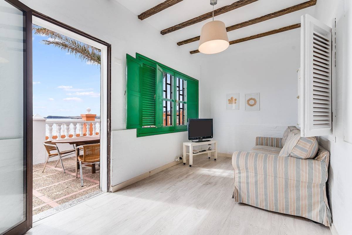 Home2Book Oceanfront Bliss in Taliarte in Playa de Melenara, Telde