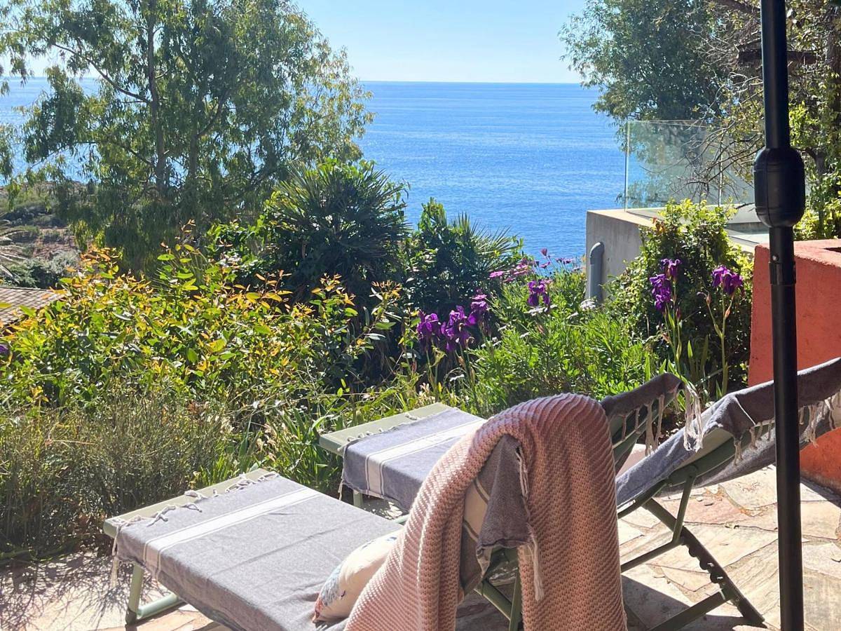 Double Room with Sea View in Anthéor, Saint-Raphaël