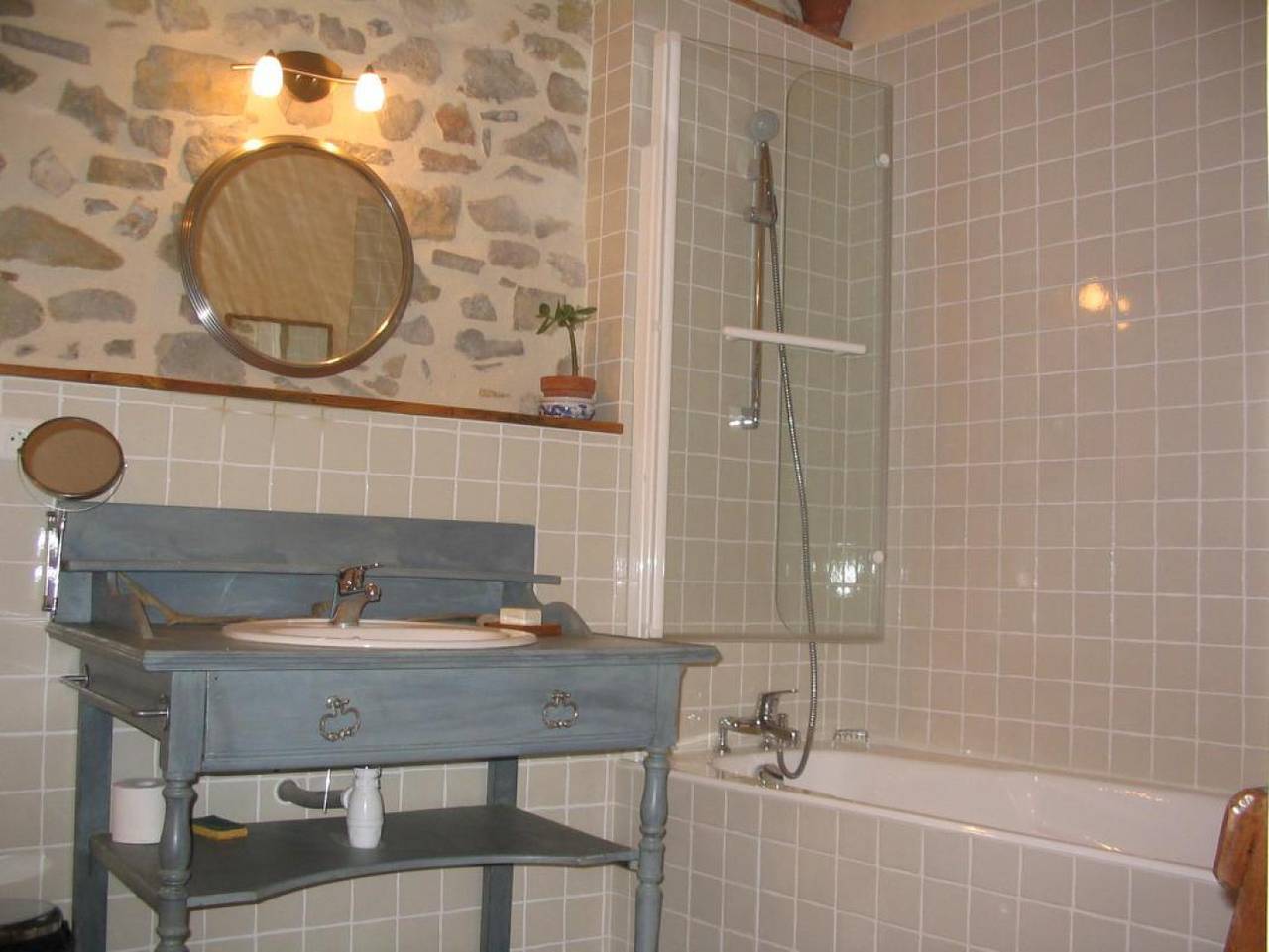 La Maison des Couleurs in Saint-Jean-de-Paracol, Limoux region