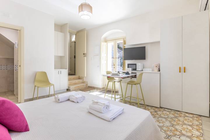 Room 'Lì' with Mountain View, Wi-Fi and Air Conditioning in Scicli, Ragusa provins