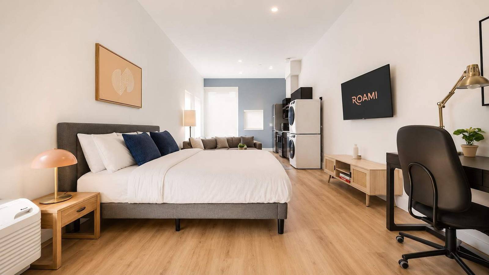 Apartamento entero, Roami at Studio 135 Two Unit Combo - Deluxe Studio in Cherry Creek, Denver