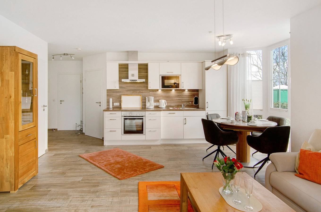 Ganze Wohnung, Ferienwohnung Maren-marie" mit privater Terrasse, privatem Garten und Wlan in Greetsiel, Krummhörn