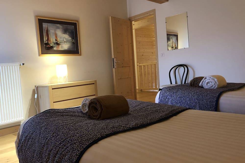 Gehobenes Chalet am Fuße der Grand Massif-Pisten in Station de Morillon, Grand Massif