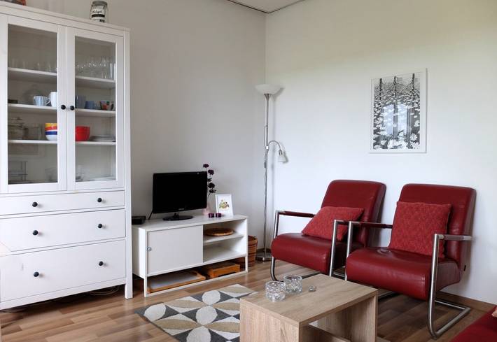 2-Personen-Ferienhaus mit Talblick und Terrasse am sonnigen Berghang bei Husen, die Natur in Lichtenau, Kreis Paderborn